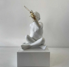 Escultura Menino Esperança - comprar online