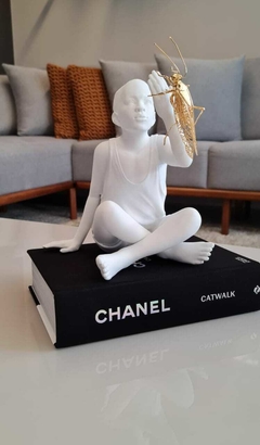 Escultura Menino Esperança na internet