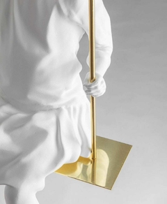 Escultura Menina no Balanço - comprar online