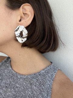 Aros Hole Silver
