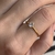 Anillo de acero dorado con Piedra Engarzada