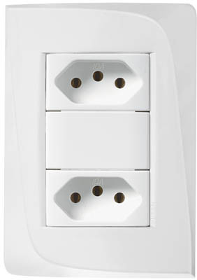 Tomada dupla 2P+T Com Placa - 250V