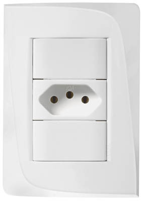 Tomada 2P+T Com Placa - 250V~