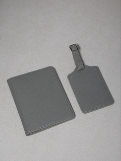Imagem do Porta Passaporte com Tag de mala