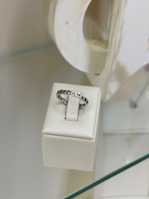 Anel coração vazado