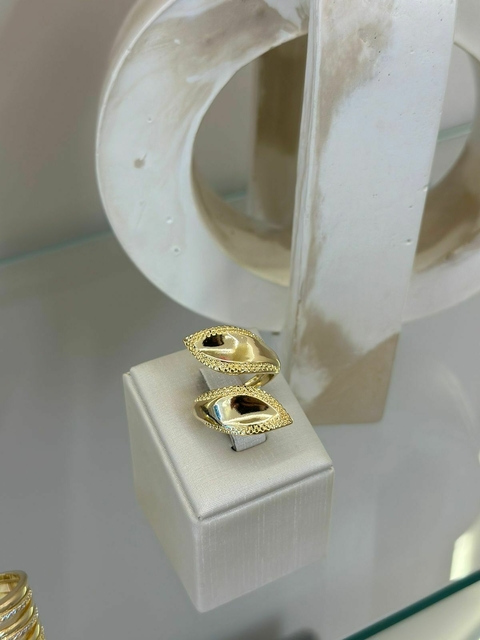 Anel Classic detalhado