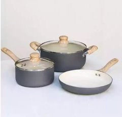 Batería de cerámica crema