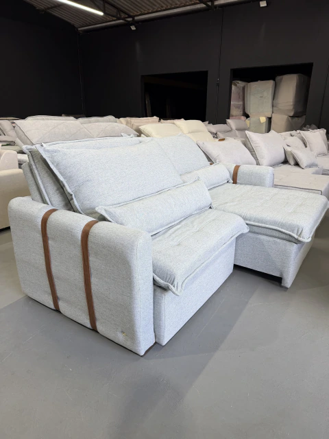 Sofá cama de 2,20 com molas ensacadas