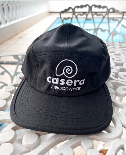 Boné casera five panel PRETO