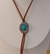 Colar Boho Courinho Marron Pedra Azul Prata