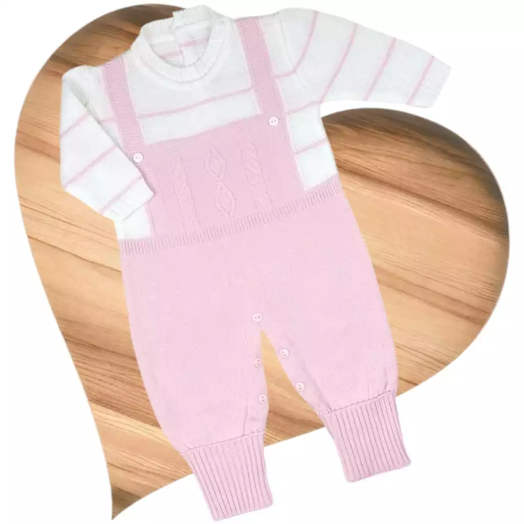 Macacão Tricô Bebê Jardineira Rosa