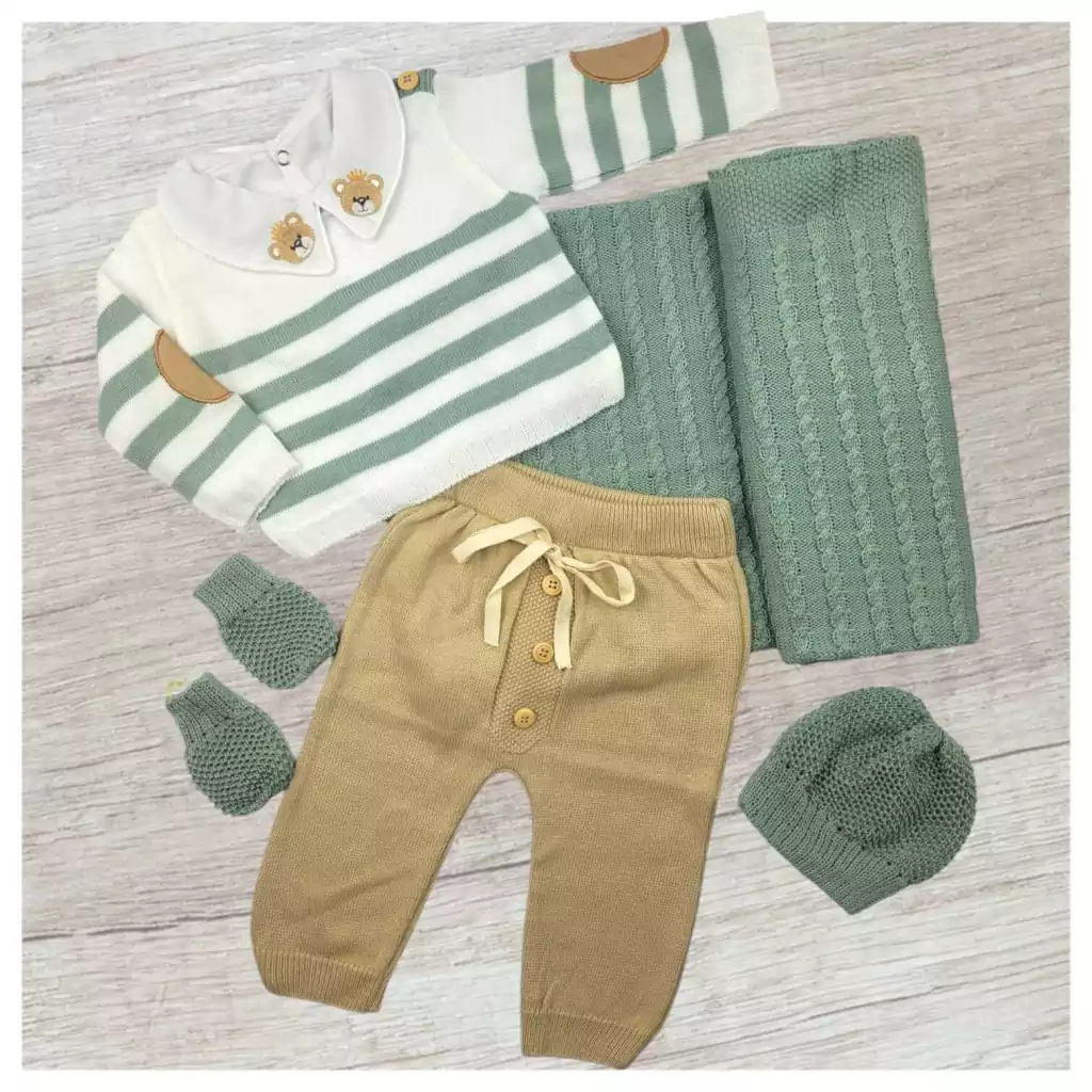 SAÍDA MATERNIDADE CONJUNTO TRICÔ COTUVELEIRA VERDE KIT4