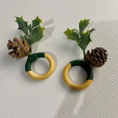 Par (2 unidades) Porta guardanapo - Pinha dourada