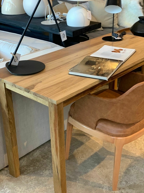 ESCRITORIO SIN CAJON