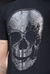 camiseta sallo caveira com detalhes na internet
