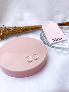 Argola retangular Luma - Nina Shop - Semijoias em prata