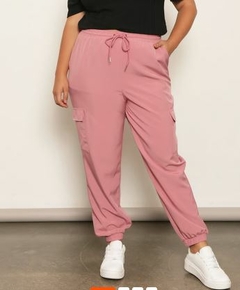 Calça Jogger Bolsos Laterais Moletinho