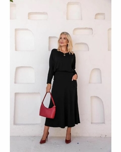 Conjunto Saia Midi e Blusa 3/4 Tam Único 38 a 46 Moletinho - APTA Moda e Acessórios
