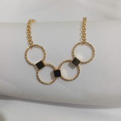 Pulseira Argolinhas e Mini Quadrados Banhada Ouro 18K - APTA Moda e Acessórios