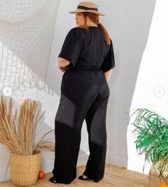 Conjunto Calça Pantalona e Cropped Plus Size - comprar online