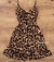 vestido curto animal print