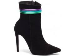 Bota Bico Fino Salto 12 Cano Médio - Sofisticação e Altura em Nobuck Preto com Detalhes Coloridos - loja online