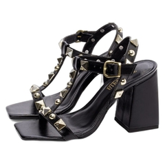 Sandália Feminina Preta - 9 cm - Apliques Dourados - Calcadospravc | Loja de Calçados