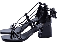 Sandália Verniz Preto Salto Bloco Grosso Triangular 7 cm - Coleção Finest 2025 - Antiderrapante - loja online