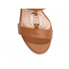 Sandália Salto 8,5cm - Elegância com Toque de Luxo Caramelo na internet