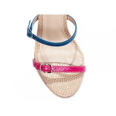 Sandália Feminina Salto 9,5cm Multicolorida - Estilo e Elegancia em Cada Passo