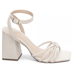 Sandália Off White Confortável - Salto 9 cm - Antiderrapante na internet