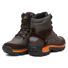 Coturno em Couro Shelga | Estilo e Conforto | 36 a 45 | Cafe - 1004 - comprar online