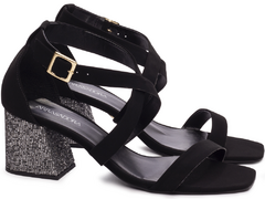 Sandália Nobuck Preto e Glitter Prata - Salto Grosso 7 cm - Conforto e Brilho na internet