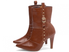 Imagem do Charme Natural com Brilho Dourado – Bota Bico Fino Caramelo – Salto 9 cm