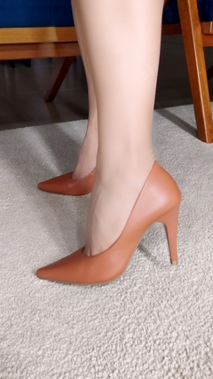 Scarpin Salto 10cm Fino Cone - Lindo Fechado Atrás - Caramelo - comprar online