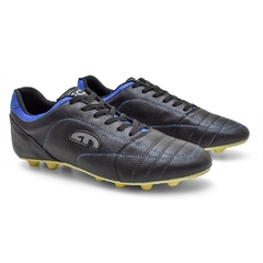 Chuteira EGM Masculina em Couro Flex Big Trava Fixa Preta e Azul