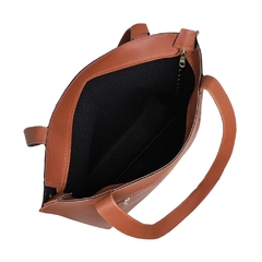Bolsa SANTUCCI Feminina Rebite Grande Marrom - Calcadospravc | Loja de Calçados