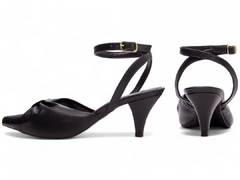 Scarpin Preto - 6 cm - Fivela Dourada - comprar online