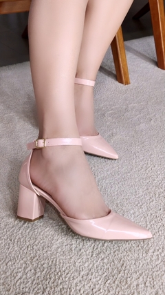 Scarpin Glamour Verniz Rose - Salto 6,5cm - Fechado Atrás