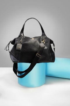 Imagem do Bolsa Feminina Grande Milão Preta