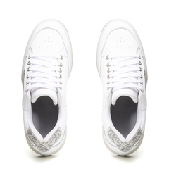 Tênis Feminino Branco e Preto em Couro – Conforto e Estilo para Todas as Ocasiões - loja online