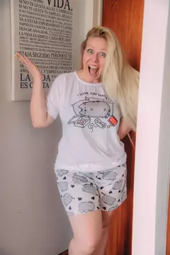 PIJAMA CORTO GATITO en internet