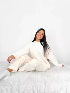 PIJAMA POLAR SOFT BLANCO - comprar online