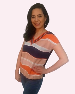 Blusa Estampada na Frente - comprar online
