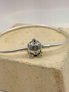 Pulseira Carruagem da Cinderela - comprar online