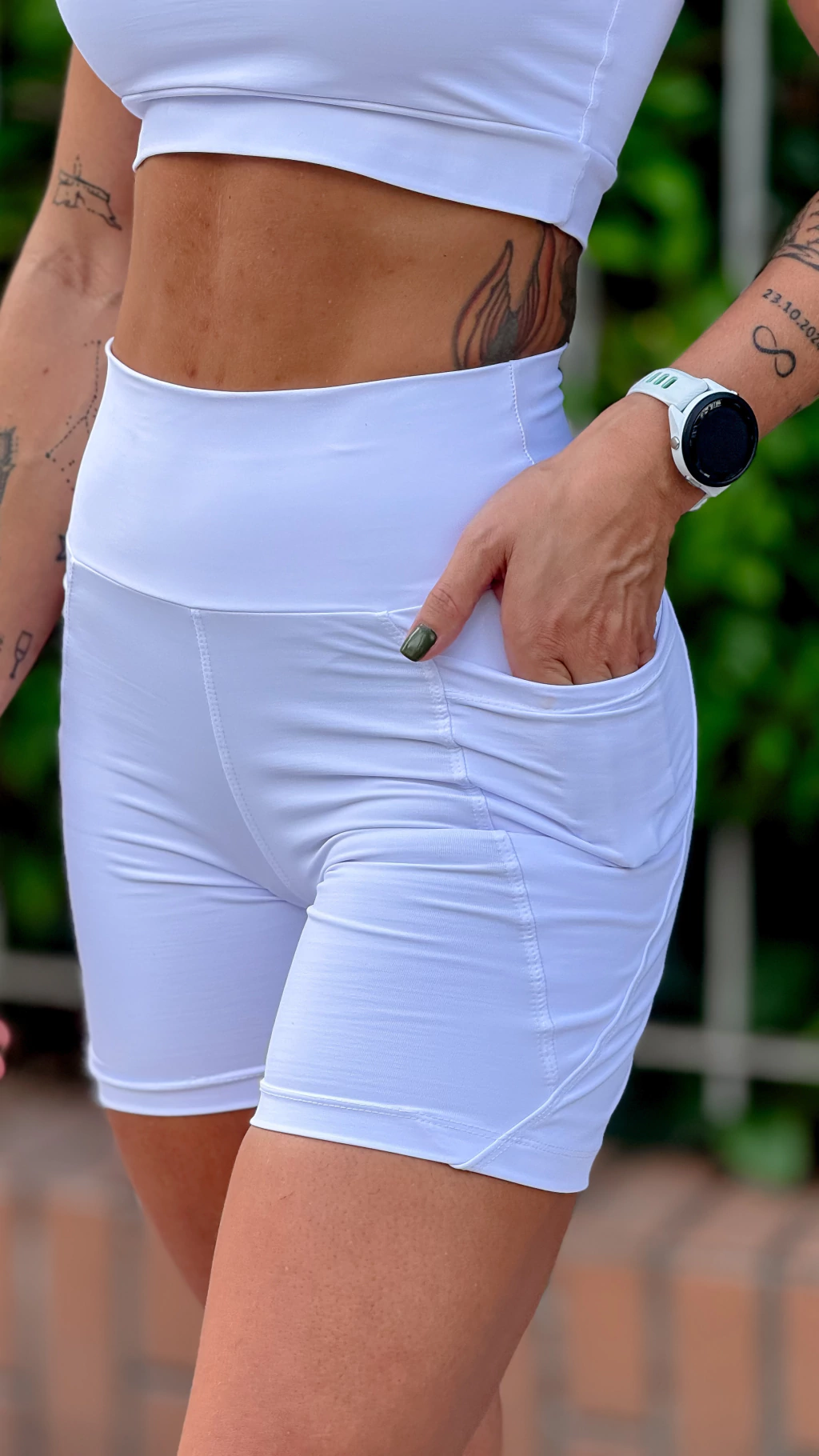 SHORT BOLSO RACE BRANCO