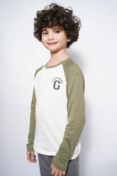 Remera Pedro en internet