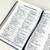 BIBLIA SAGRADA NVT - AZUL na internet
