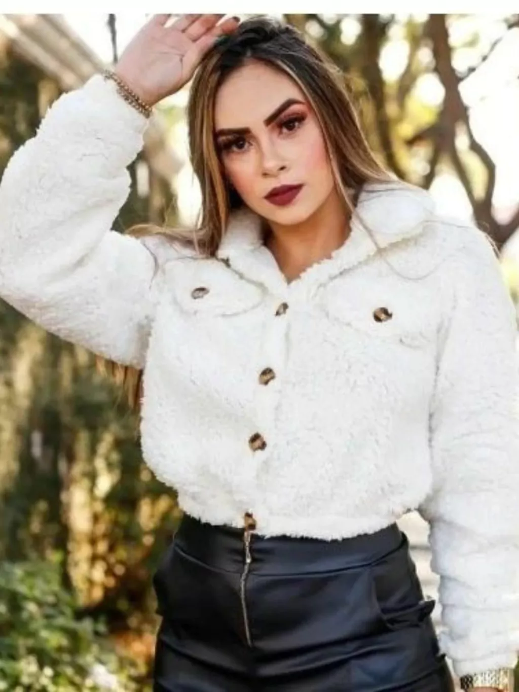 Jaqueta Casaco Blusa Pelinho Pelúcia Teddy Feminino Botoes Frio Inverno