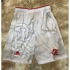 Calçao bermuda esportiva de time de futebol carioca fla flamengo rubro negro na internet